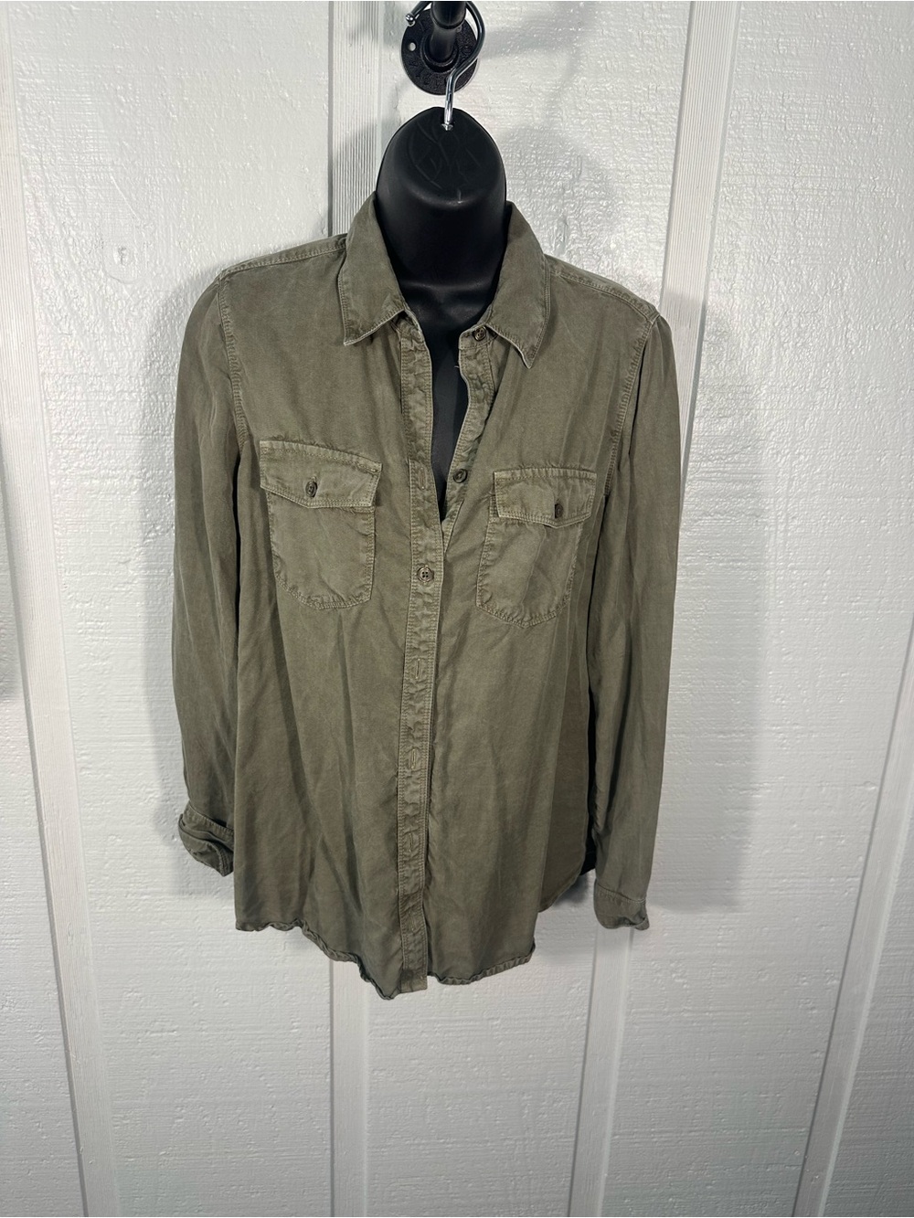 Chicos Green Long Sleeve Top Size 0 (Small) EUC